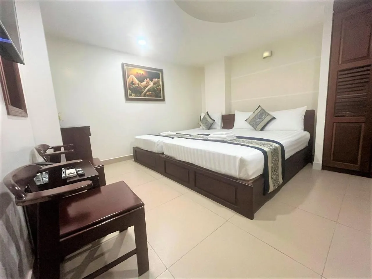Dinh Dinh 2 Airport Hotel Ho Chi Minh City 2*,  Vietnam